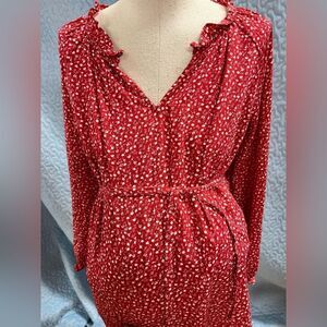 Long sleeve maternity shirt